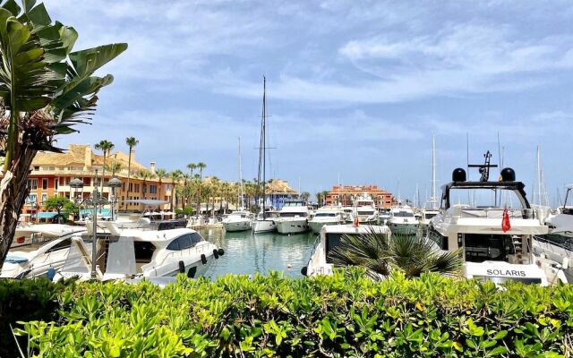 Sotogrande Puerto Luxury Apartment