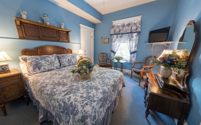 Southern Wind Inn Bed & Breakfast