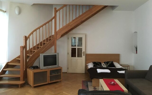 Charles Bridge Apartments