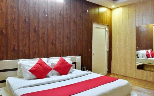 Hotel Vakratunda