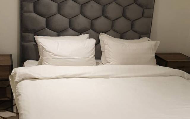 Durut Alurubah Furniture Apartments