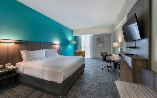 Holiday Inn Lima Airport by IHG