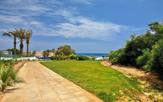 Pearl Beachfront Villa