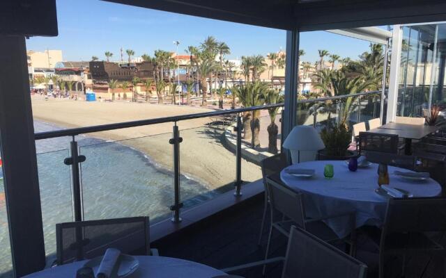 Playamar Iv Calle De La Rosalia 90A