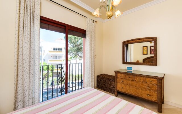 RentAndHomes Marbella Luxury Beach