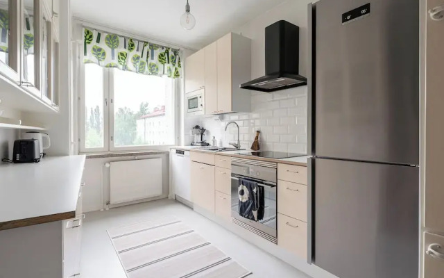 Spacious 3BR Apartment in Kaleva
