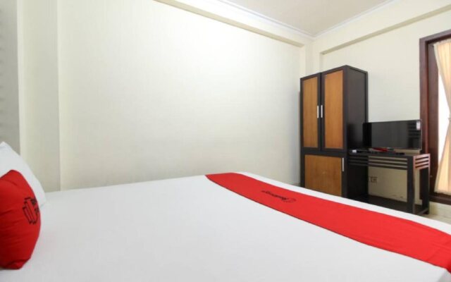 S-Chott Hotel by Reddoorz
