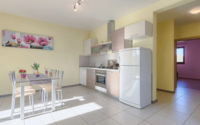 Linden Tree Pula in Pula