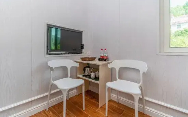 Bright Moon Inn (Shenzhen No. 2 Branch)