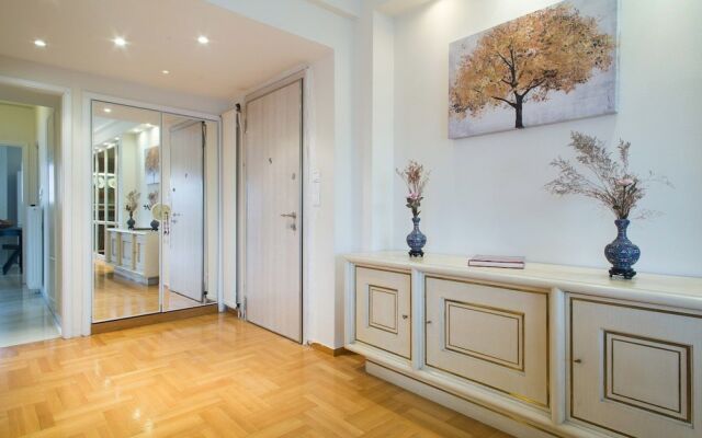 Alexander's Penthouse