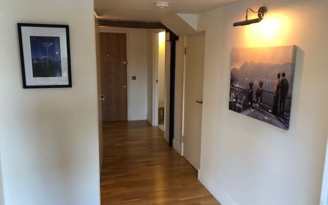 Riverside Penthouse Apartment