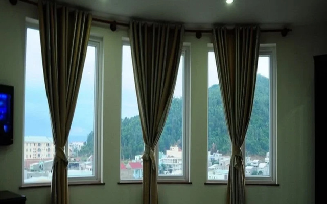 Canh Buom Hotel