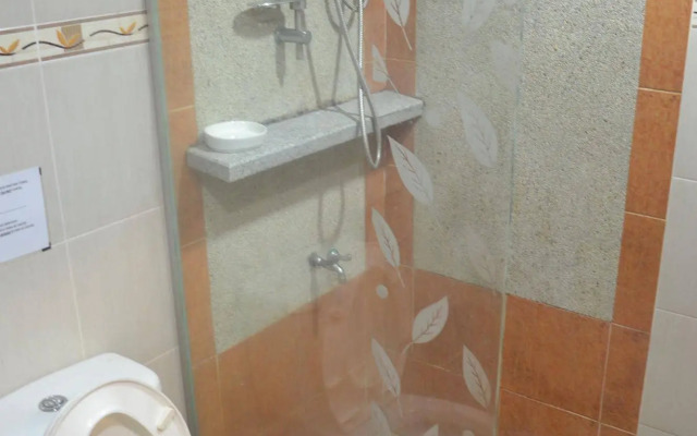Hotel Full Hua