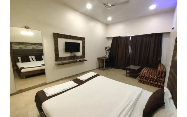 Hotel Lalit Inn