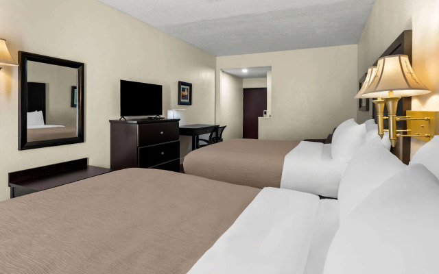 Quality Inn & Suites Lafayette