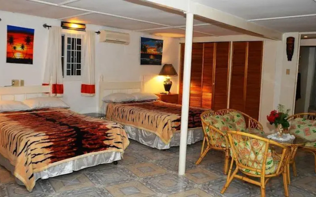 Villa Patiently Waiting