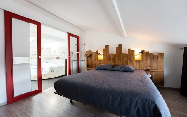 Chambres d’hôtes, Gîte, Suite : “Au Hangar ”