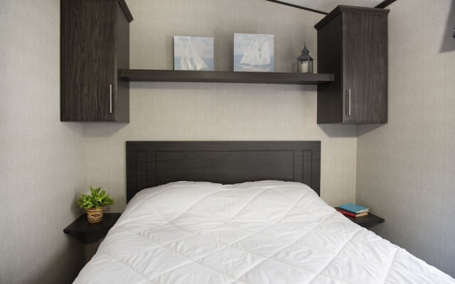 Great Blue Resorts - Woodland Estate