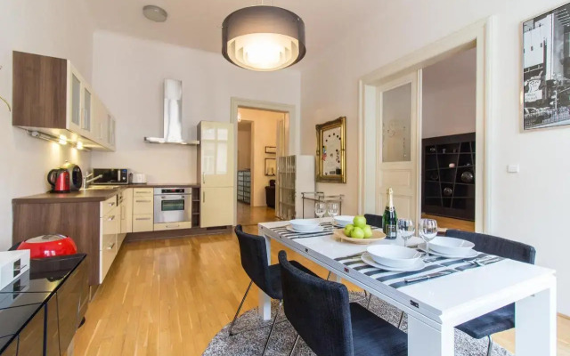 Lesser Town Apartment