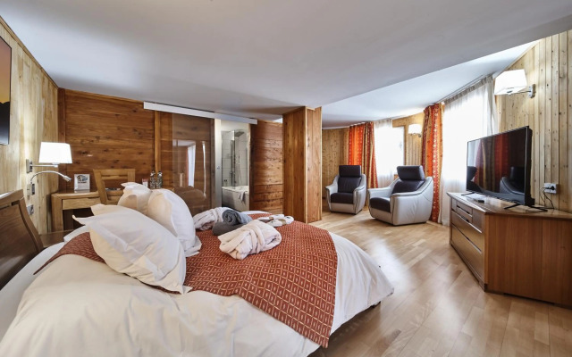 Hotel Llop Gris