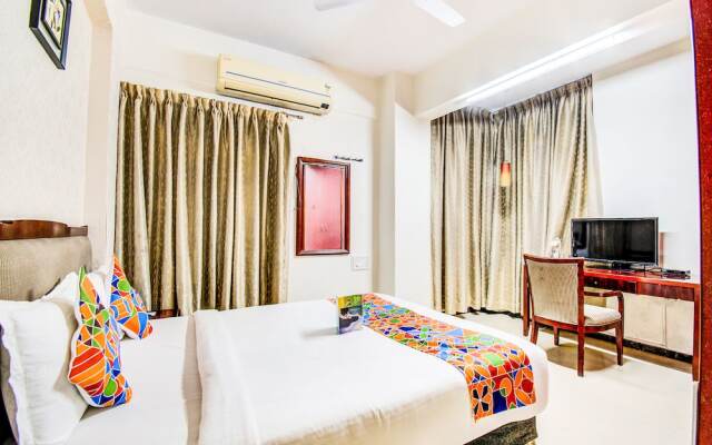 FabHotel Oriental Suites