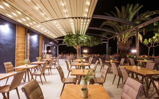 Corissia Princess Hotel