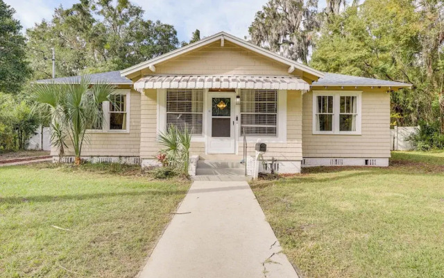 Quiet Jacksonville Retreat - 4 Miles to Downtown!