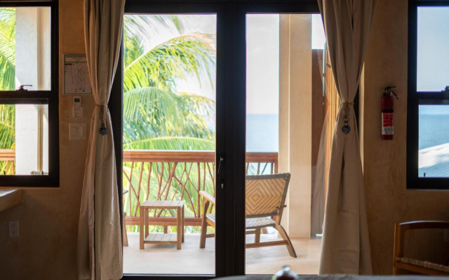Kalimera Beach Hotel