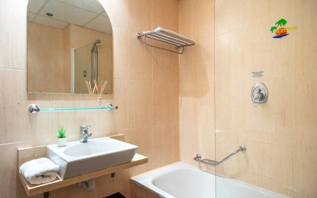 An oasis Apartment between Fuengirola and Marbella Ref 21