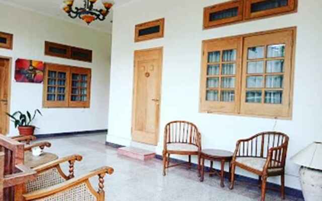 Helena Guest House