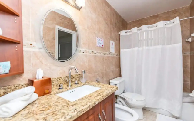 Casalinda - Hollywood Florida