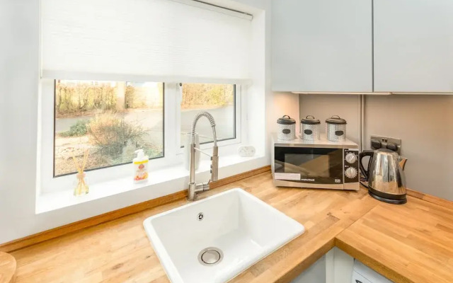 Elite Properties - Sleeps Up to 4 - Leamington Spa