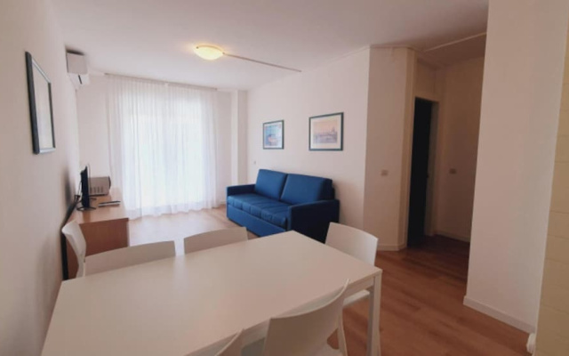 Delightful Lateral sea View Flat