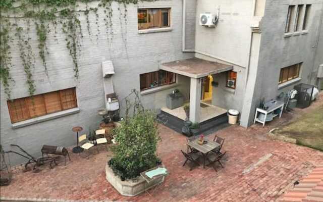 Tuscana Villa Guesthouse