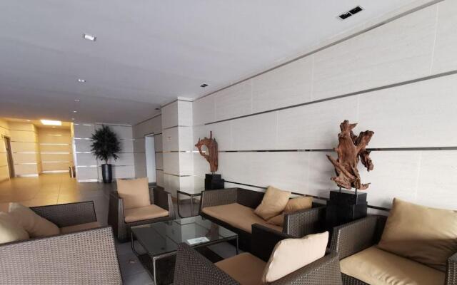 Meridin Medini Apartments