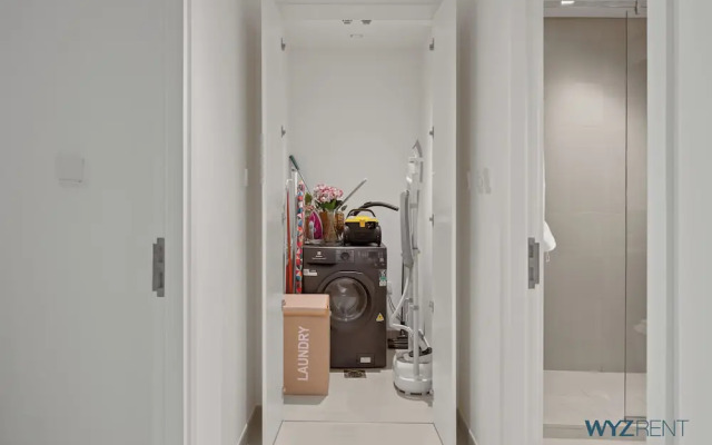 Serene 1 BR in Surf 2-Creek Beach Access