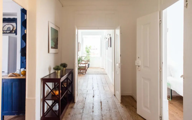 Central Ericeira Apartment With Lift