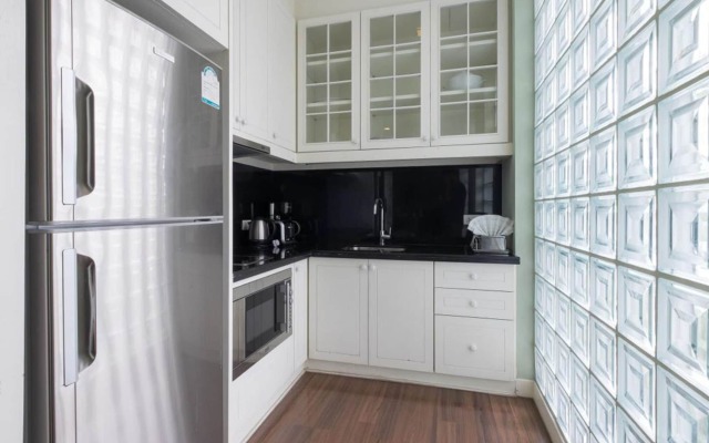 Rongratana Executive Residence