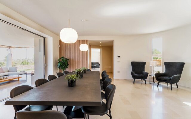 3239 Domina 55 by Perle di Puglia