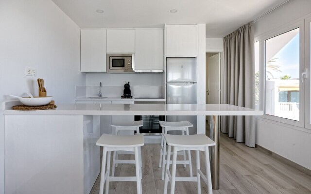 Deva Beach Boutique Apartments