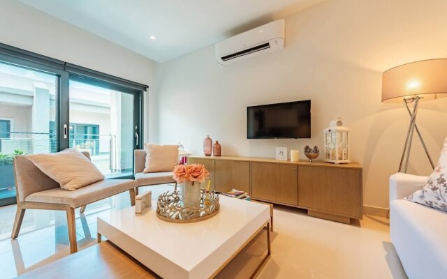 Waykiri Luxury Apartment Unit A 13