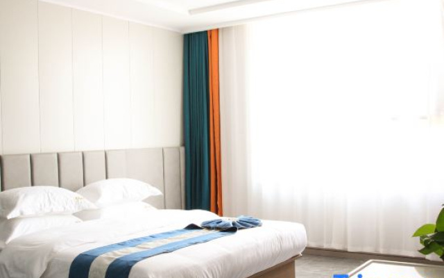 Yiyuan Business Hotel
