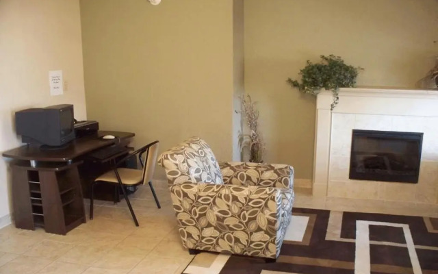 Super 8 Pincher Creek AB