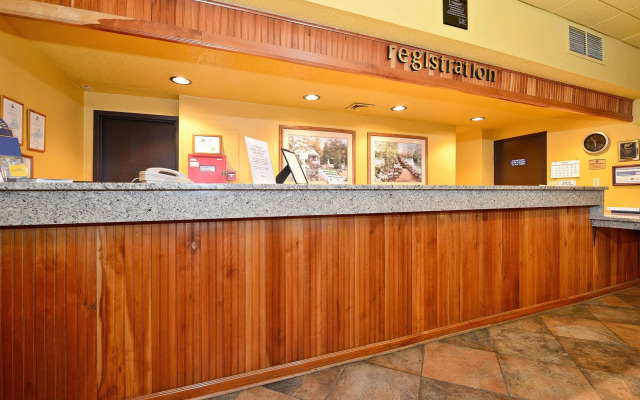 Magnuson Hotel Mountain View