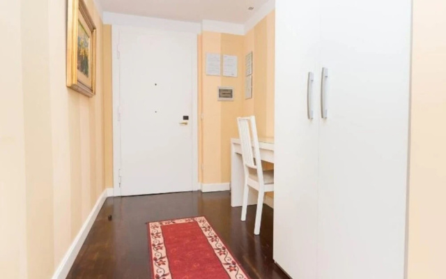 Longhi Holidays House