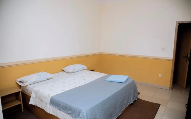Vista Safaris Apartment