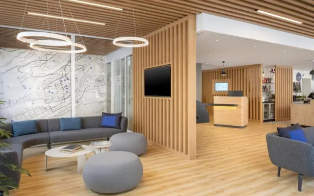 Holiday Inn Express & Suites Sion