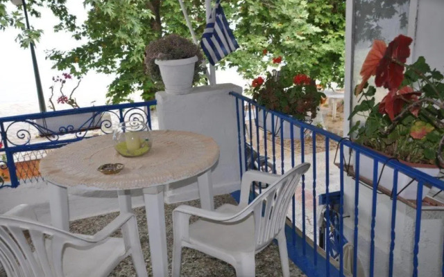 CASA LELA 1...όπως μια φορά...like once