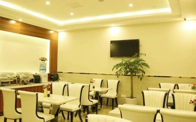 GreentreeInn Suzhou DushuLake ShuangyinFinancial City Hotel