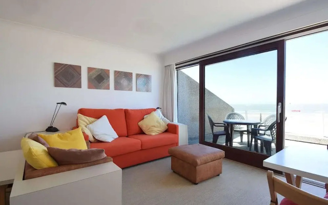 Mayfair 0203 Beautiful Studio With sea View